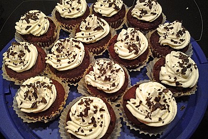 Schwarzwälder Kirsch Cupcakes 187