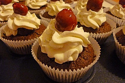 Schwarzwälder Kirsch Cupcakes 168