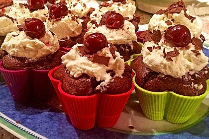 Schwarzwälder Kirsch Cupcakes 162