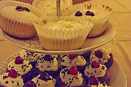Schwarzwälder Kirsch Cupcakes 202