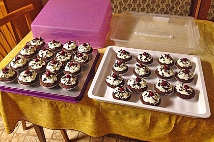 Schwarzwälder Kirsch Cupcakes 188