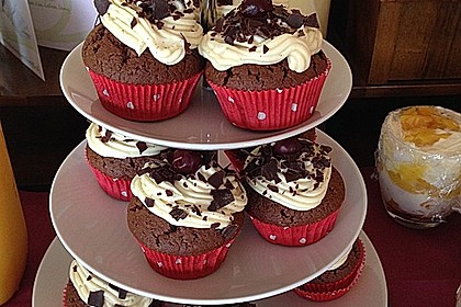 Schwarzwälder Kirsch Cupcakes 113