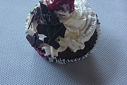 Schwarzwälder Kirsch Cupcakes 156
