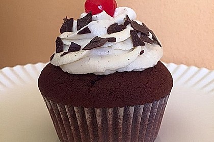 Schwarzwälder Kirsch Cupcakes 12