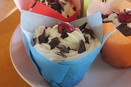 Schwarzwälder Kirsch Cupcakes 178