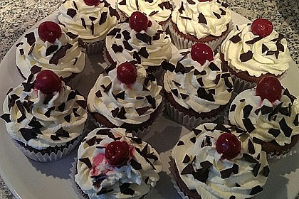 Schwarzwälder Kirsch Cupcakes 116