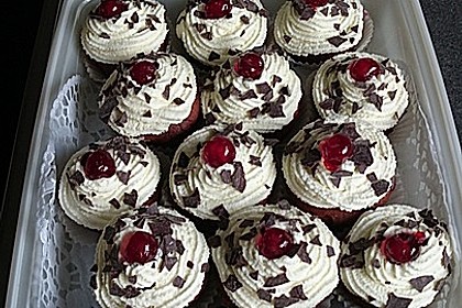 Schwarzwälder Kirsch Cupcakes 124