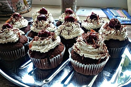Schwarzwälder Kirsch Cupcakes 132