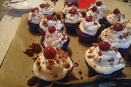 Schwarzwälder Kirsch Cupcakes 126