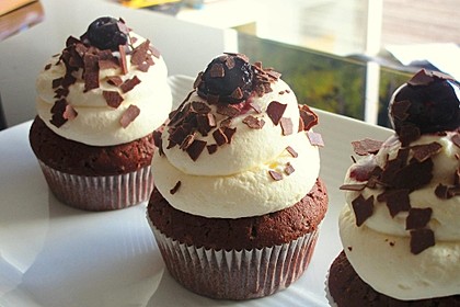 Schwarzwälder Kirsch Cupcakes 58
