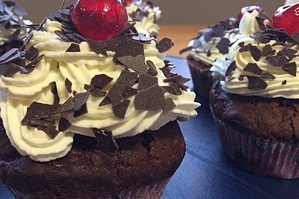 Schwarzwälder Kirsch Cupcakes 90