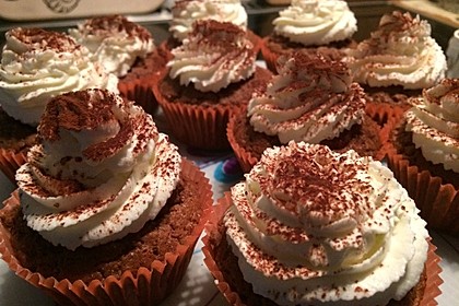 Schwarzwälder Kirsch Cupcakes 72