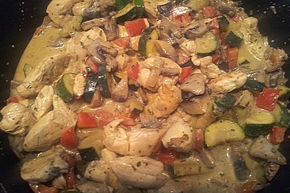 H&auml;hnchen - Gem&uuml;se - Pfanne 3