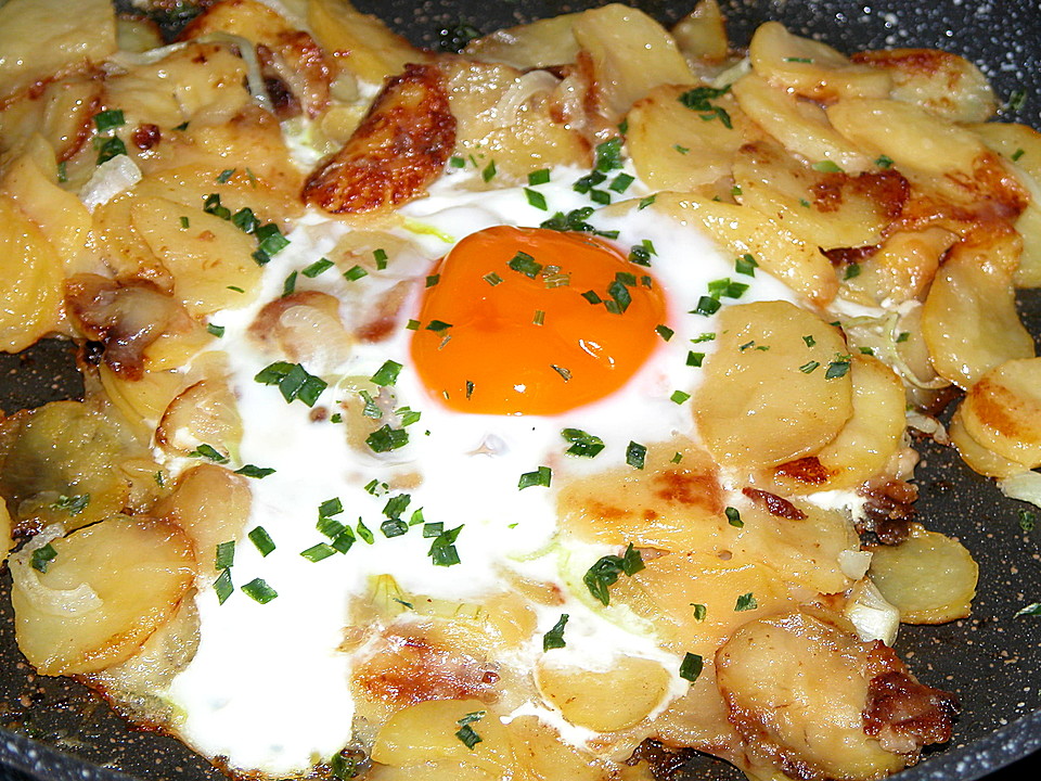 Bratkartoffeln mit Ei und Käse (Rezept mit Bild) | Chefkoch.de