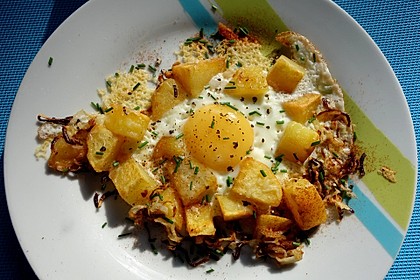 Bratkartoffeln mit Ei und Käse 7