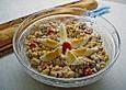 Thunfischsalat mit Mais, Tomaten und Ei