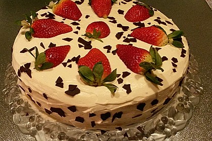 Schnelle Erdbeer - Mascarpone - Torte 3