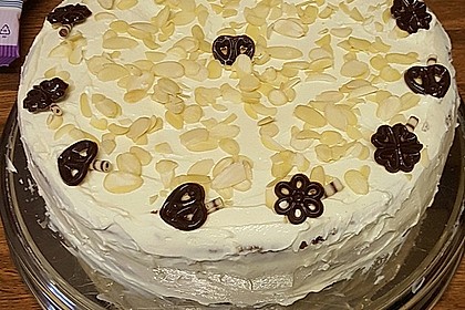 Schnelle Erdbeer - Mascarpone - Torte 4
