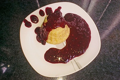 Grie&szlig; mit Roter Gr&uuml;tze