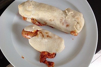 Wienerle im Brötchenteig 15