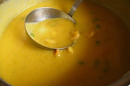Kartoffelsuppe mit Krabben
