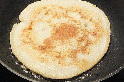 Buttermilchplinsen auf Wei&szlig; - Rot 4