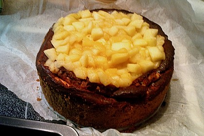 K&auml;sekuchen mit Apfelkompott