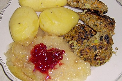 M&ouml;hren - Buchweizen Bratlinge