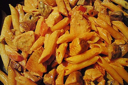 H&uuml;hnchen - Nudelpfanne 'Elgar'
