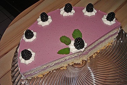 Brombeer - Quark - Torte 5