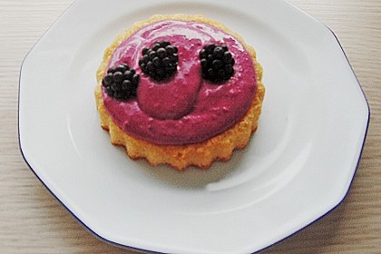 Brombeer - Quark - Torte 8