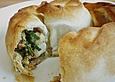 H&auml;hnchen - Fr&uuml;hlingszwiebel - Feta - Strudel