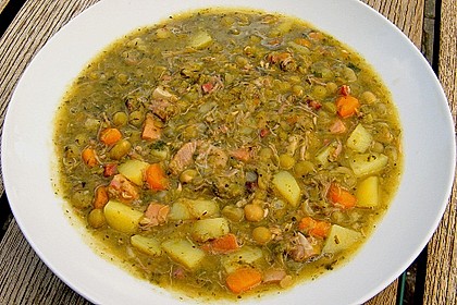 Erbseneintopf mit Eisbein und Kasseler 1