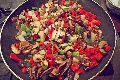Gratinierte Crêpes mit Steinpilz - Sahne 4