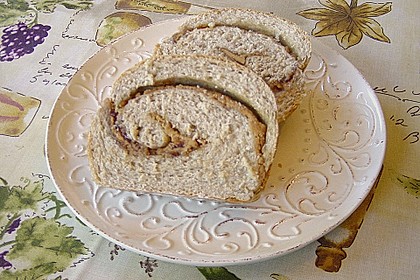 Erdnussbutter - Marmelade -  Brot 1