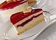 Wei&szlig;e Schokoladenmousse - Torte mit Himbeerf&uuml;llung