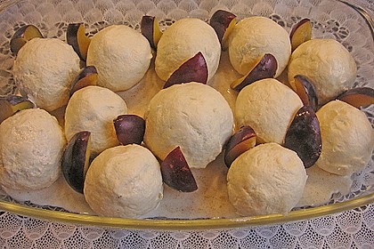 Gebackene Zwetschkenkn&ouml;del 3