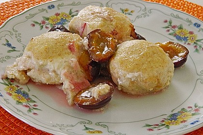 Gebackene Zwetschkenkn&ouml;del 16