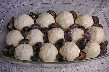 Gebackene Zwetschkenkn&ouml;del 22