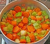 Roros fruchtiges M&ouml;hren - Lauch - Gem&uuml;se mit Curry und Schmand (Bild)