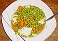 Omas Erbsensuppe mit Grie&szlig;kl&ouml;&szlig;chen