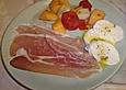 Melone und B&uuml;ffelmozzarella mit Parmaschinken