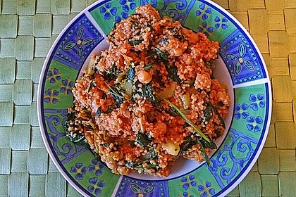 Couscous mit Zucchini, Kichererbsen und Blattspinat 17