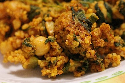 Couscous mit Zucchini, Kichererbsen und Blattspinat 19