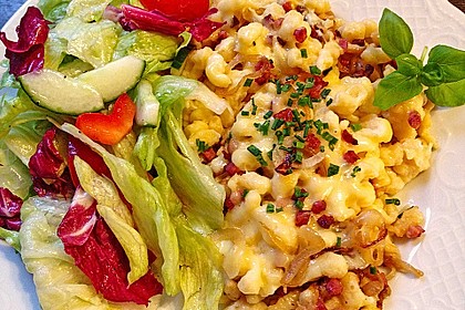 Käsespätzle mit Speck 2