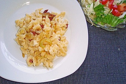 Käsespätzle mit Speck 10