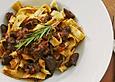 Pasta mit Ochsenragout