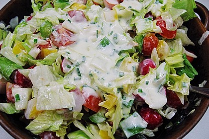 Bunter Salat mit Joghurtdressing 2