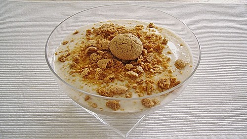 Joghurt - Amarettini - Dessert (Rezept mit Bild) von Eiswürfelchen ...