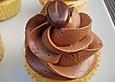 Schokoladen - Frosting mit saurer Sahne